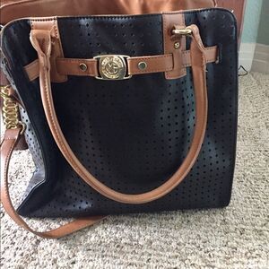 Beautiful Marc Fischer designer purse.